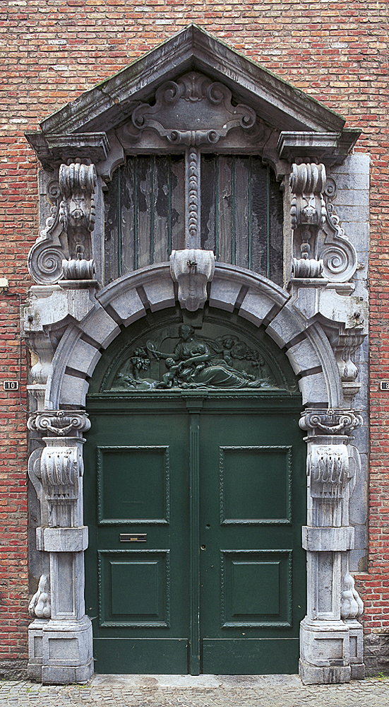 ANVERS, portail de la maison "Oude Beurs"