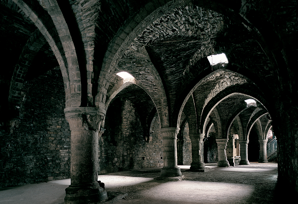 GHENT, stables