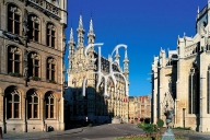 Leuven, stadhuis en St-Pieterskerk