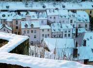 Luxembourg city, les toits de la ville sous la neige